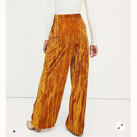 Free People Runaway Velvet Wide Leg Pants size 8 - Picture 3 of 6